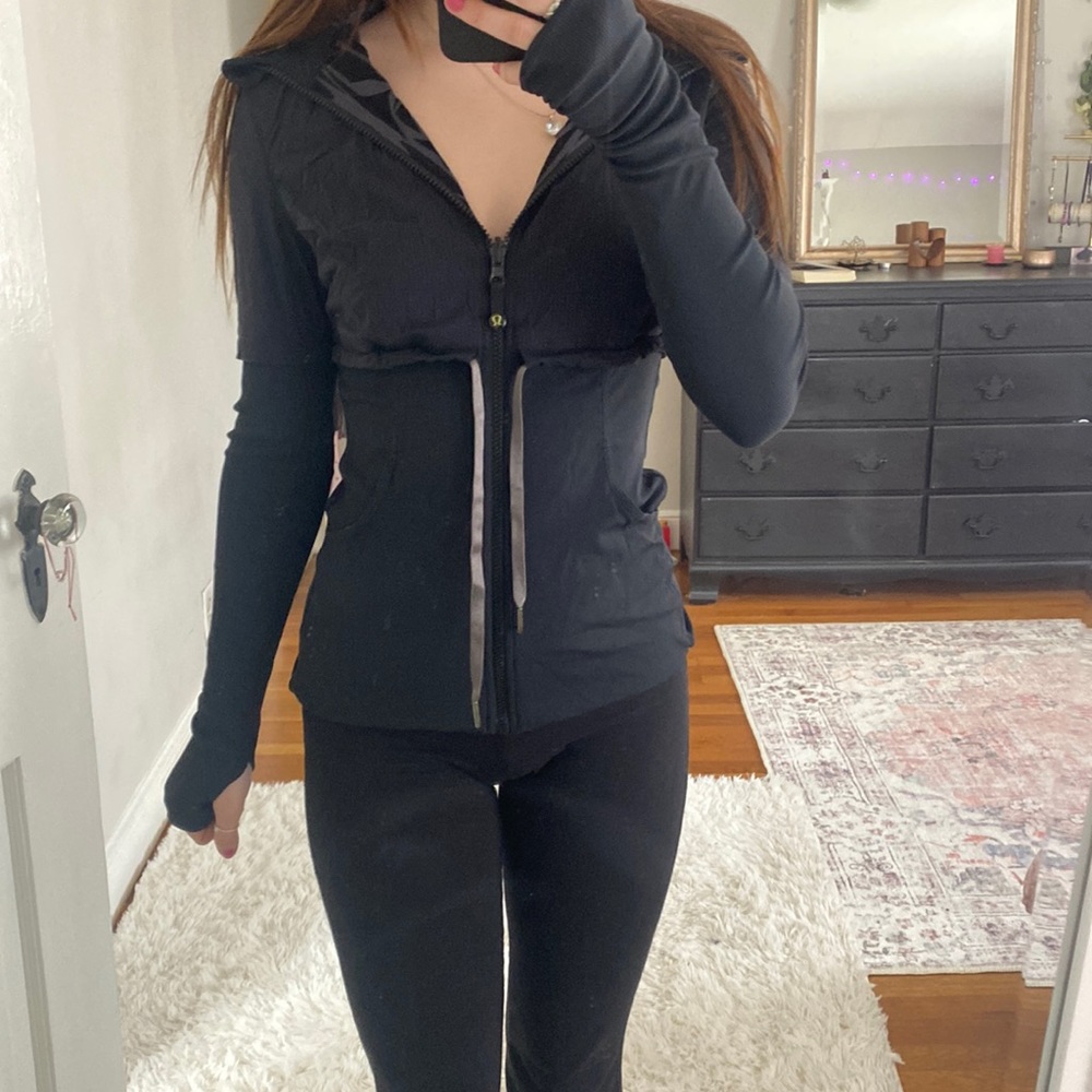 Lululemon zip up